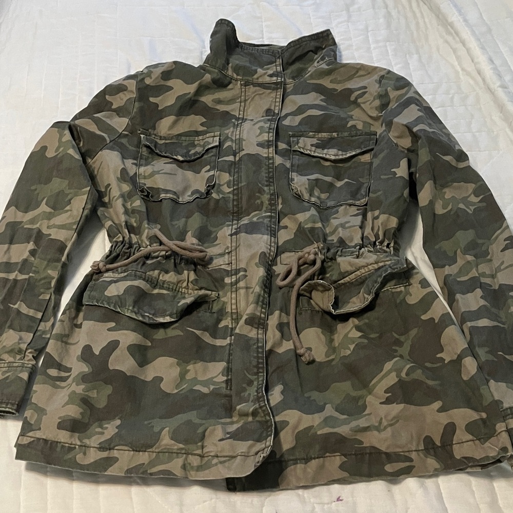 Old Navy Green Camouflage Jacket